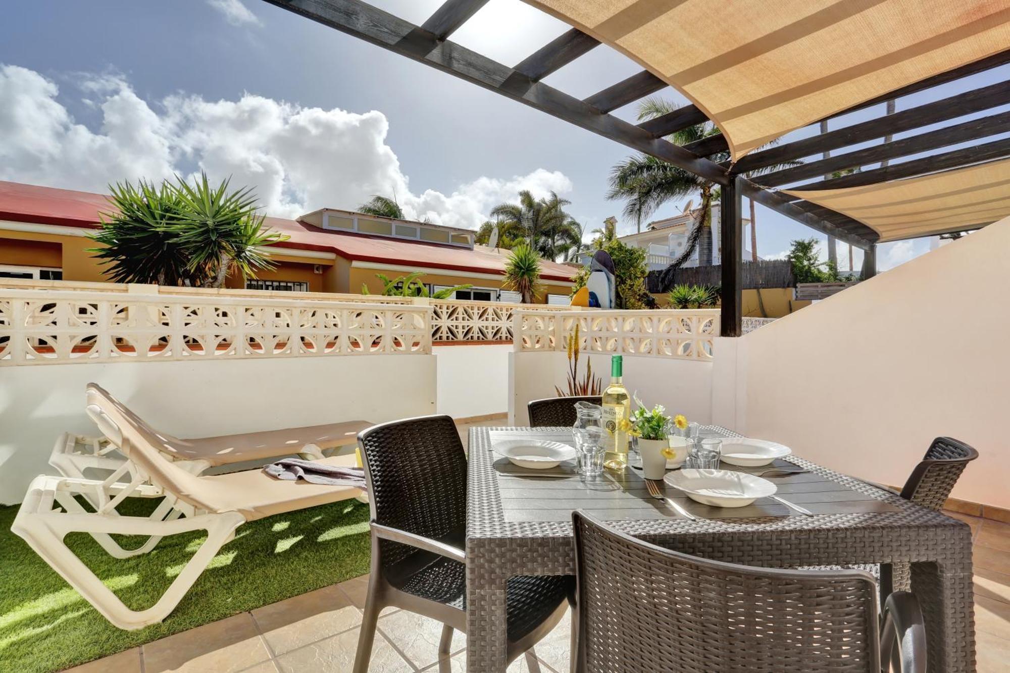 Residencia Lena Apartment Corralejo Ngoại thất bức ảnh