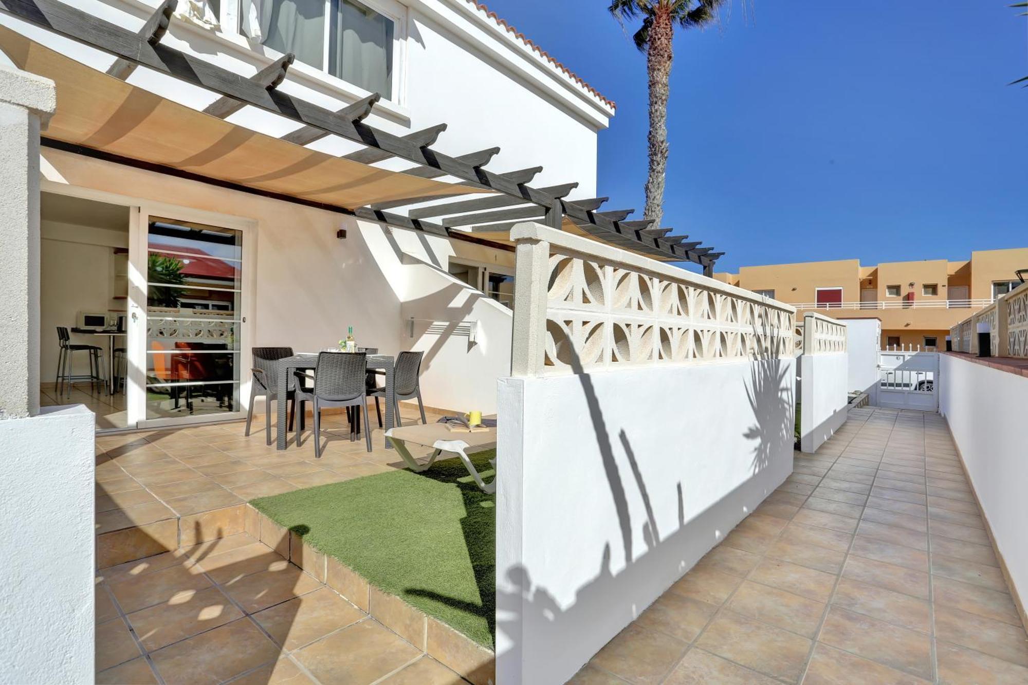 Residencia Lena Apartment Corralejo Ngoại thất bức ảnh